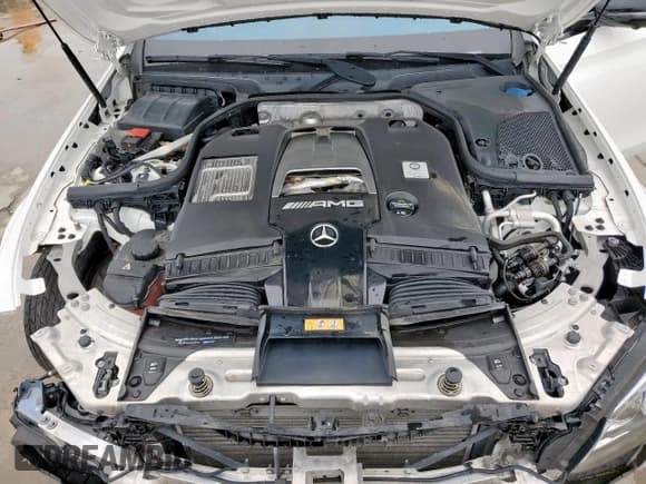 ✅ 2018 Mercedes-Benz E 63 S AMG • VIN: WDDZF8KB8JA254169 • Lot: 50769985. Wystawiony na Copart z przebiegiem 111 984 mil. Bezpłatny archiwum sprzedaży aukcyjnych z USA i szczegółowy raport historii pojazdu na DreamBid. Zdjęcie 11.