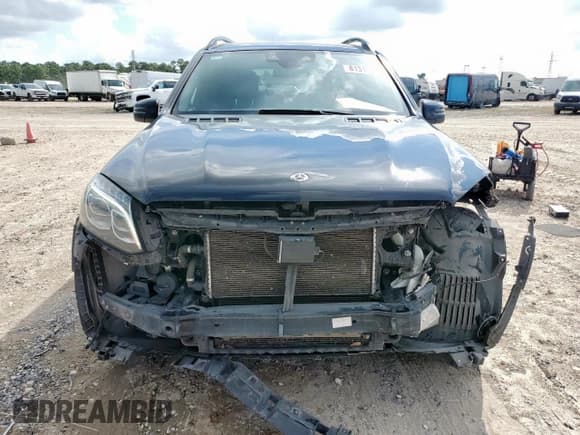 ✅ 2018 Mercedes-Benz GLS 550 • VIN: 4JGDF7DE5JB062414 • Lot: 81319335. Listed on Copart with 109,304 mi. Free auction sales archive from the USA and detailed vehicle history report at DreamBid. Image 5.