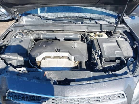 2013 Chevrolet Malibu LT z VIN 1G11E5SA4DF255089, wystawiony jako IAAI lot #41376450 z przebiegiem 159 824 mil mil oraz . Historia ofert i sprzedaży dostępna na DreamBid. Obrazek 10.