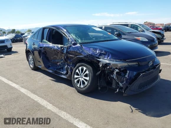 ✅ 2020 Toyota Corolla Hybrid LE • VIN: JTDEBRBE8LJ012442 • Lot: 43492520. Wystawiony na IAAI z przebiegiem 38 154 mil. Bezpłatny archiwum sprzedaży aukcyjnych z USA i szczegółowy raport historii pojazdu na DreamBid. Zdjęcie 1.