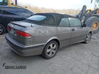 ✅ 2003 Saab 9-3 SE • VIN: YS3DF78K537007075 • Lot: 43740964. Wystawiony na IAAI z przebiegiem Nie podano. Bezpłatny archiwum sprzedaży aukcyjnych z USA i szczegółowy raport historii pojazdu na DreamBid. Zdjęcie 4.