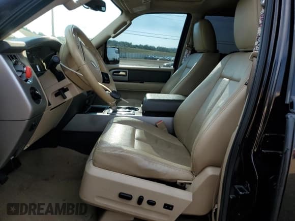 ✅ 2013 Ford Expedition Max XLT • VIN: 1FMJK1H57DEF59733 • Лот: 67782385. Опубликован ранее на Copart с пробегом 131 808 миль. Бесплатный доступ к архиву аукционных продаж из США и подробный отчёт об истории автомобиля на DreamBid. Изображение 7.