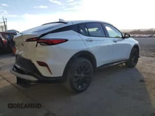 ✅ 2025 Buick Envista Sport Touring • VIN: KL47LBEP5SB041409 • Лот: 79534044. Опубликован ранее на Copart с пробегом 1 145 миль. Бесплатный доступ к архиву аукционных продаж из США и подробный отчёт об истории автомобиля на DreamBid. Изображение 3.