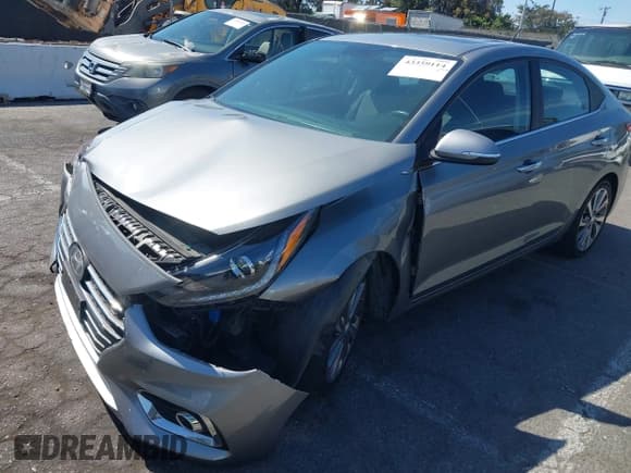 ✅ 2022 Hyundai Accent Limited • VIN: 3KPC34A65NE157519 • Lot: 43359114. Wystawiony na IAAI z przebiegiem 47 046 mil. Bezpłatny archiwum sprzedaży aukcyjnych z USA i szczegółowy raport historii pojazdu na DreamBid. Zdjęcie 17.