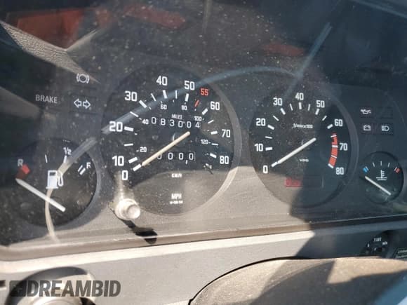 ✅ 1982 BMW 3 Series • VIN: WBAAG3307C8378560 • Lot: 83790224. Listed on Copart with 83,004 mi. Free auction sales archive from the USA and detailed vehicle history report at DreamBid. Image 9.