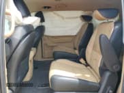 ✅ 2020 Kia Sedona LX • VIN: KNDMB5C11L6578140 • Lot: 65922345. Wystawiony na Copart z przebiegiem 61 484 mil. Bezpłatny archiwum sprzedaży aukcyjnych z USA i szczegółowy raport historii pojazdu na DreamBid. Zdjęcie 11.