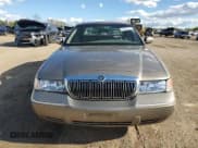 ✅ 2002 Mercury Grand Marquis GS • VIN: 2MEFM74W72X628727 • Лот: 85876915. Опубликован ранее на Copart с пробегом 211 633 миль. Бесплатный доступ к архиву аукционных продаж из США и подробный отчёт об истории автомобиля на DreamBid. Изображение 5.