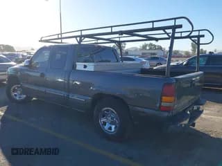 ✅ 2002 Chevrolet Silverado 1500 LS • VIN: 2GCEC19T221179732 • Lot: 43563008. Wystawiony na IAAI z przebiegiem 163 536 mil. Bezpłatny archiwum sprzedaży aukcyjnych z USA i szczegółowy raport historii pojazdu na DreamBid. Zdjęcie 3.