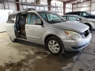 2007 Hyundai Entourage GLS z VIN KNDMC233876026024, wystawiony jako Copart lot #63097155 z przebiegiem 226 870 mil mil oraz Szkoda całkowita • Salvage title. Historia ofert i sprzedaży dostępna na DreamBid. Obrazek 4.