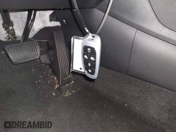 ✅ 2023 Hyundai Santa Cruz Limited • VIN: 5NTJEDAF8PH062437 • Лот: 41218548. Размещён на IAAI с пробегом 11 899 миль миль. Получите бесплатный доступ к архиву аукционных продаж из США и посмотрите подробный отчёт об истории автомобиля на DreamBid. Изображение 11.