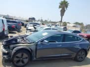 ✅ 2020 Tesla Model 3 Standard Range Plus • VIN: 5YJ3E1EA4LF644211 • Lot: 42466002. Wystawiony na IAAI z przebiegiem 95 602 mil. Bezpłatny archiwum sprzedaży aukcyjnych z USA i szczegółowy raport historii pojazdu na DreamBid. Zdjęcie 15.