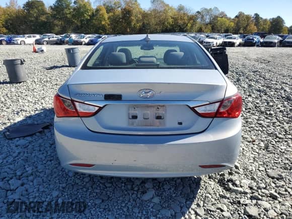 2013 Hyundai Sonata GLS z VIN 5NPEB4AC0DH651458, wystawiony jako Copart lot #86466805 z przebiegiem 107 113 mil mil oraz Szkoda całkowita • Salvage title. Historia ofert i sprzedaży dostępna na DreamBid. Obrazek 6.
