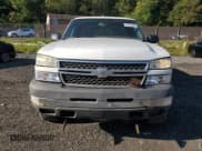 ✅ 2006 Chevrolet Silverado 2500HD LT1 • VIN: 1GCHK29D26E247336 • Lot: 92932585. Wystawiony na Copart z przebiegiem 320 091 mil. Bezpłatny archiwum sprzedaży aukcyjnych z USA i szczegółowy raport historii pojazdu na DreamBid. Zdjęcie 5.