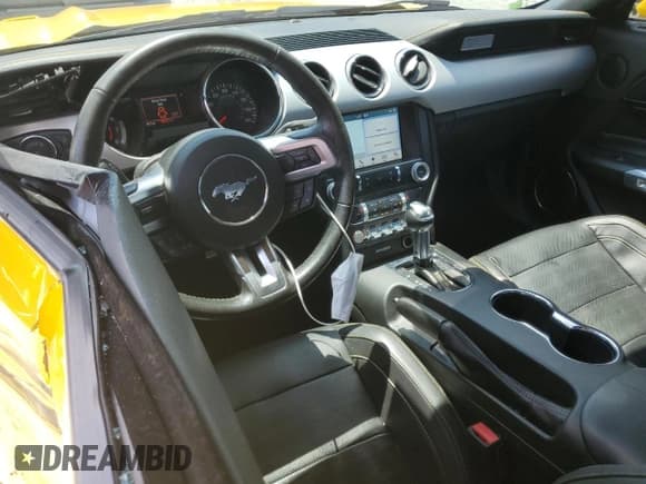 ✅ 2017 Ford Mustang GT Premium • VIN: 1FATP8FF1H5271320 • Lot: 67266195. Listed on Copart with 50,176 mi. Free auction sales archive from the USA and detailed vehicle history report at DreamBid. Image 8.