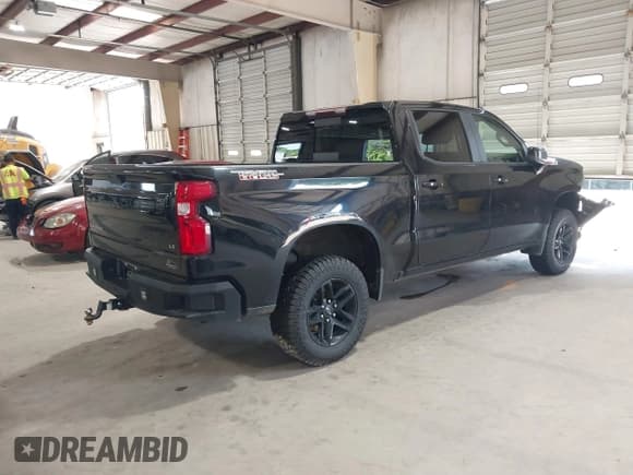 ✅ 2019 Chevrolet Silverado 1500 LT Trail Boss • VIN: 1GCPYFED3KZ184404 • Лот: 42590392. Опубликован ранее на IAAI с пробегом 131 374 миль. Бесплатный доступ к архиву аукционных продаж из США и подробный отчёт об истории автомобиля на DreamBid. Изображение 4.