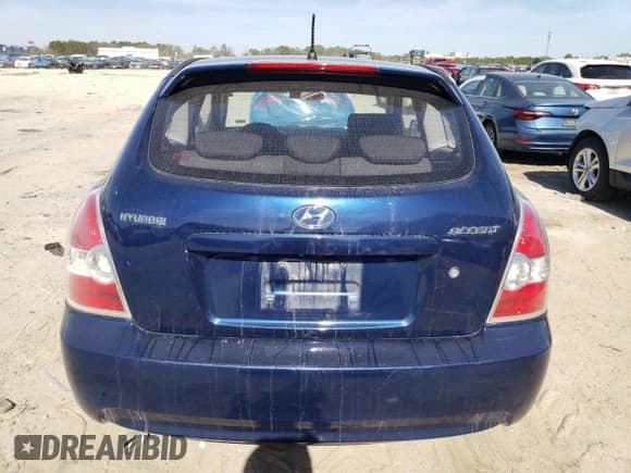 ✅ 2007 Hyundai Accent GS • VIN: KMHCM36C27U034394 • Лот: 43163015. Опубликован ранее на Copart с пробегом 126 893 миль. Бесплатный доступ к архиву аукционных продаж из США и подробный отчёт об истории автомобиля на DreamBid. Изображение 6.