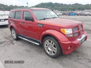 ✅ 2010 Dodge Nitro • VIN: 1D4PU5GX5AW103290 • Lot: 43265978. Wystawiony na IAAI z przebiegiem 125 511 mil. Bezpłatny archiwum sprzedaży aukcyjnych z USA i szczegółowy raport historii pojazdu na DreamBid. Zdjęcie 1.