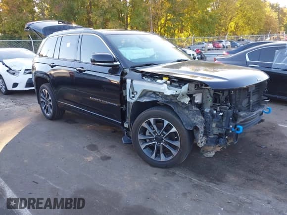 ✅ 2023 Jeep Grand Cherokee Overland • VIN: 1C4RJYD64P8785443 • Lot: 43499710. Listed on IAAI with 18,482 mi. Free auction sales archive from the USA and detailed vehicle history report at DreamBid. Image 1.