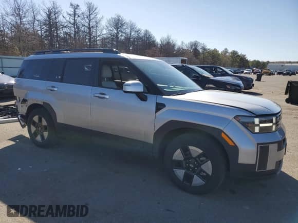 2025 Hyundai Santa Fe SEL с VIN 5NMP2DG18SH022720, выставлен на аукционе Copart как лот 49456165 с пробегом 7 356 миль миль и Списание • Salvage title. История ставок и продаж доступна на DreamBid. Изображение 4.