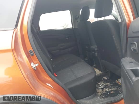 ✅ 2020 Mitsubishi Outlander ES • VIN: JA4AP3AU6LU028346 • Lot: 43602174. Listed on IAAI with 83,593 mi. Free auction sales archive from the USA and detailed vehicle history report at DreamBid. Image 8.