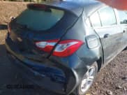 ✅ 2018 Chevrolet Cruze LT • VIN: 3G1BE6SM7JS645177 • Lot: 43475388. Listed on IAAI with 107,539 mi. Free auction sales archive from the USA and detailed vehicle history report at DreamBid. Image 6.