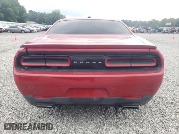 ✅ 2017 Dodge Challenger R/T • VIN: 2C3CDZBT9HH639549 • Lot: 61154594. Wystawiony na Copart z przebiegiem 92 751 mil. Bezpłatny archiwum sprzedaży aukcyjnych z USA i szczegółowy raport historii pojazdu na DreamBid. Zdjęcie 6.