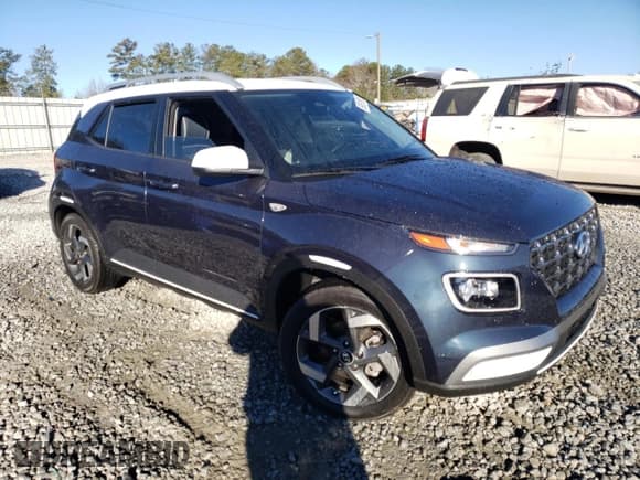 ✅ 2023 Hyundai Venue SEL • VIN: KMHRC8A38PU229109 • Лот: 89081895. Опубликован ранее на Copart с пробегом 17 674 миль. Бесплатный доступ к архиву аукционных продаж из США и подробный отчёт об истории автомобиля на DreamBid. Изображение 4.