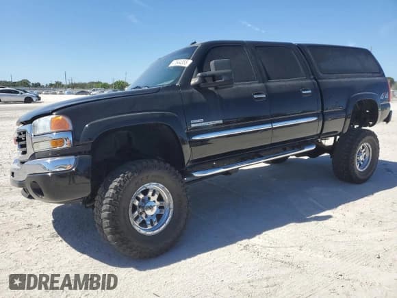 ✅ 2004 GMC Sierra 2500HD SLT • VIN: 1GTHK23264F256961 • Lot: 47844355. Wystawiony na Copart z przebiegiem Nie podano. Bezpłatny archiwum sprzedaży aukcyjnych z USA i szczegółowy raport historii pojazdu na DreamBid. Zdjęcie 1.