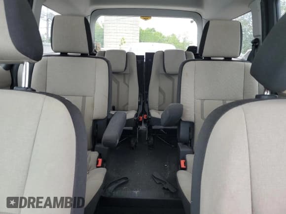 ✅ 2016 Ford Transit Connect XLT • VIN: NM0GE9F73G1241884 • Лот: 56696495. Опубликован ранее на Copart с пробегом 131 929 миль. Бесплатный доступ к архиву аукционных продаж из США и подробный отчёт об истории автомобиля на DreamBid. Изображение 10.