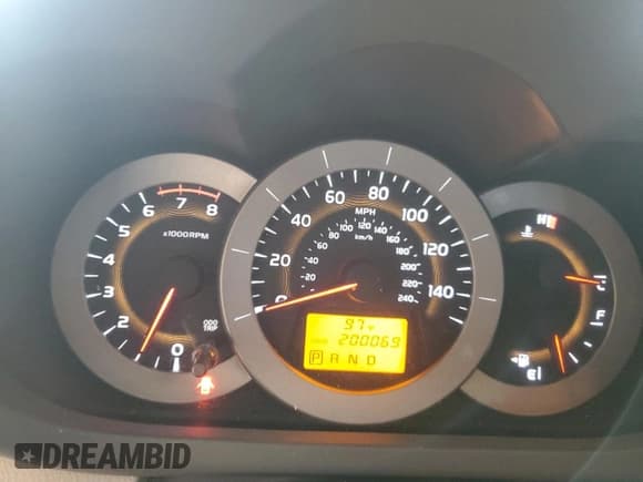 ✅ 2012 Toyota RAV4 • VIN: 2T3ZK4DV5CW018699 • Лот: 68495085. Опубликован ранее на Copart с пробегом 200 069 миль. Бесплатный доступ к архиву аукционных продаж из США и подробный отчёт об истории автомобиля на DreamBid. Изображение 9.