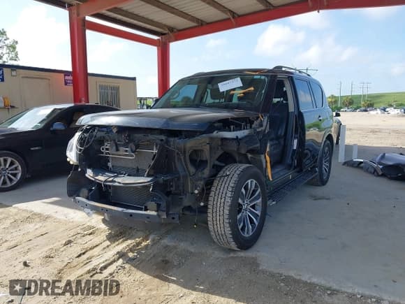 ✅ 2018 Nissan Armada SV • VIN: JN8AY2ND6J9059852 • Лот: 39897372. Опубликован ранее на IAAI с пробегом 94 973 миль. Бесплатный доступ к архиву аукционных продаж из США и подробный отчёт об истории автомобиля на DreamBid. Изображение 2.