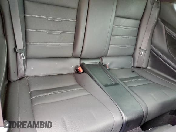 ✅ 2018 Lexus RC 300 • VIN: JTHHA5BC3J5008729 • Lot: 61032285. Wystawiony na Copart z przebiegiem 37 625 mil. Bezpłatny archiwum sprzedaży aukcyjnych z USA i szczegółowy raport historii pojazdu na DreamBid. Zdjęcie 10.