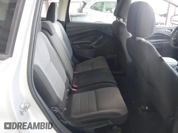 ✅ 2017 Ford Escape S • VIN: 1FMCU0F72HUE65370 • Lot: 43636390. Wystawiony na IAAI z przebiegiem 108 707 mil. Bezpłatny archiwum sprzedaży aukcyjnych z USA i szczegółowy raport historii pojazdu na DreamBid. Zdjęcie 8.