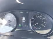 ✅ 2017 Nissan Rogue SV • VIN: JN8AT2MT3HW380895 • Lot: 43572438. Wystawiony na IAAI z przebiegiem 128 683 mil. Bezpłatny archiwum sprzedaży aukcyjnych z USA i szczegółowy raport historii pojazdu na DreamBid. Zdjęcie 7.