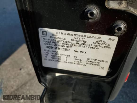 ✅ 2000 Chevrolet Silverado 1500 LT • VIN: 2GCEK19T9Y1375842 • Lot: 64787384. Wystawiony na Copart z przebiegiem 242 729 mil mil. Skorzystaj z bezpłatnego archiwum sprzedaży aukcyjnych z USA i zobacz szczegółowy raport historii pojazdu na DreamBid. Zdjęcie 12.