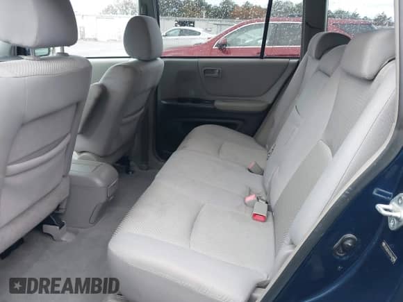 2007 Toyota Highlander с VIN JTEGD21A370162958, выставлен на аукционе IAAI как лот 43444020 с пробегом 187 929 миль миль и . История ставок и продаж доступна на DreamBid. Изображение 8.