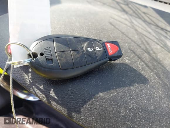 ✅ 2017 Dodge Grand Caravan SE • VIN: 2C4RDGBG2HR612880 • Lot: 43218794. Wystawiony na IAAI z przebiegiem 132 005 mil. Bezpłatny archiwum sprzedaży aukcyjnych z USA i szczegółowy raport historii pojazdu na DreamBid. Zdjęcie 11.