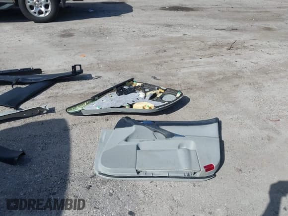 ✅ 2008 Lexus IS 250 • VIN: JTHBK262X82068456 • Lot: 43620803. Wystawiony na IAAI z przebiegiem 238 419 mil. Bezpłatny archiwum sprzedaży aukcyjnych z USA i szczegółowy raport historii pojazdu na DreamBid. Zdjęcie 12.