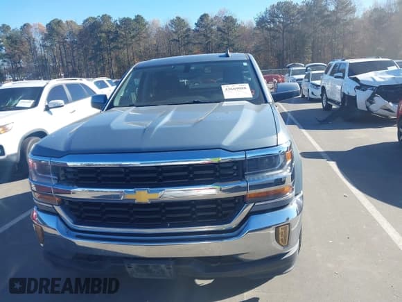 ✅ 2016 Chevrolet Silverado 1500 LT • VIN: 3GCUKREC9GG195122 • Lot: 43669088. Wystawiony na IAAI z przebiegiem 92 230 mil. Bezpłatny archiwum sprzedaży aukcyjnych z USA i szczegółowy raport historii pojazdu na DreamBid. Zdjęcie 12.