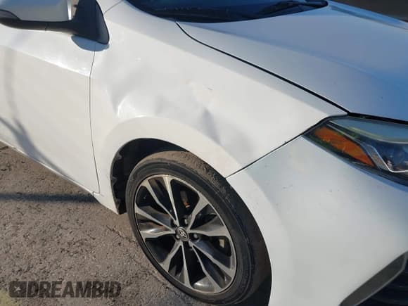 ✅ 2017 Toyota Corolla SE • VIN: 5YFBURHE2HP594335 • Lot: 43749513. Listed on IAAI with 162,604 mi. Free auction sales archive from the USA and detailed vehicle history report at DreamBid. Image 17.