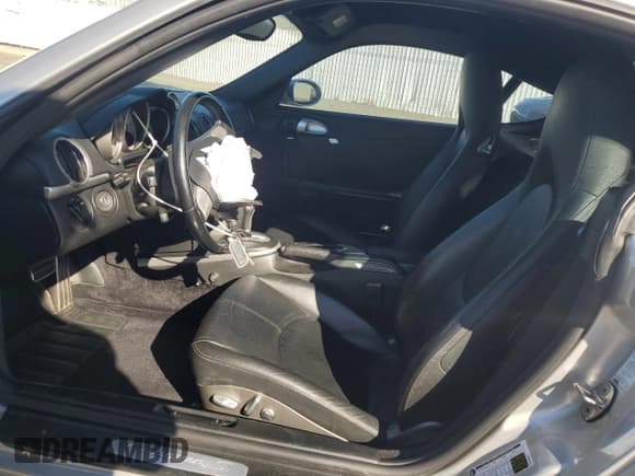 ✅ 2006 Porsche Cayman S • VIN: WP0AB29826U785058 • Lot: 77116024. Wystawiony na Copart z przebiegiem 130 862 mil. Bezpłatny archiwum sprzedaży aukcyjnych z USA i szczegółowy raport historii pojazdu na DreamBid. Zdjęcie 7.