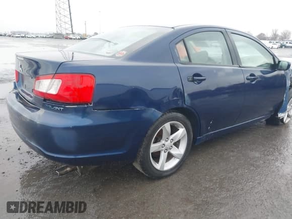 ✅ 2007 Mitsubishi Galant ES • VIN: 4A3AB36F97E040552 • Lot: 41191253. Wystawiony na IAAI z przebiegiem 203 030 mil. Bezpłatny archiwum sprzedaży aukcyjnych z USA i szczegółowy raport historii pojazdu na DreamBid. Zdjęcie 4.