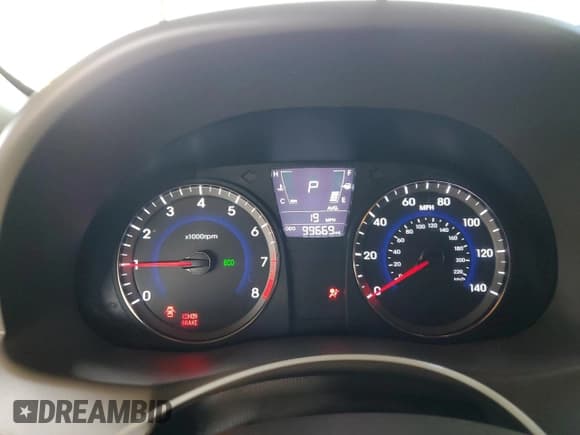 ✅ 2013 Hyundai Accent GLS • VIN: KMHCT4AE0DU584657 • Лот: 61618565. Опубликован ранее на Copart с пробегом 99 669 миль. Бесплатный доступ к архиву аукционных продаж из США и подробный отчёт об истории автомобиля на DreamBid. Изображение 9.