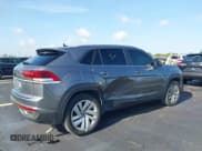 ✅ 2020 Volkswagen Atlas SE • VIN: 1V25C2CA5LC205120 • Lot: 42665149. Wystawiony na IAAI z przebiegiem 60 805 mil. Bezpłatny archiwum sprzedaży aukcyjnych z USA i szczegółowy raport historii pojazdu na DreamBid. Zdjęcie 6.