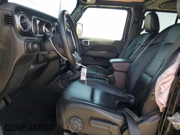 ✅ 2021 Jeep Wrangler Unlimited Sahara • VIN: 1C4HJXEG5MW731203 • Lot: 58005355. Listed on Copart with 57,559 mi. Free auction sales archive from the USA and detailed vehicle history report at DreamBid. Image 7.