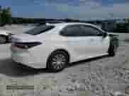 2022 Toyota Camry Hybrid LE with VIN 4T1C31AK1NU584561, listed as a Copart auction lot 63740815 with 90,136 mi miles and Salvage title. Bid and sale history available at DreamBid. Image 3.