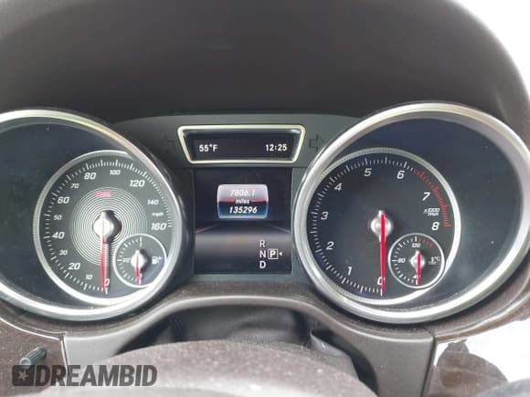 ✅ 2016 Mercedes-Benz GLE 350 • VIN: 4JGDA5HB4GA666926 • Lot: 43631328. Wystawiony na IAAI z przebiegiem 135 296 mil. Bezpłatny archiwum sprzedaży aukcyjnych z USA i szczegółowy raport historii pojazdu na DreamBid. Zdjęcie 7.