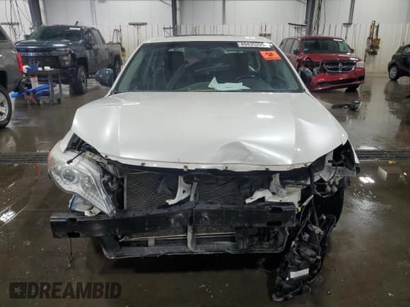 ✅ 2012 Toyota Avalon • VIN: 4T1BK3DB7CU453234 • Lot: 89435205. Listed on Copart with 113,742 mi. Free auction sales archive from the USA and detailed vehicle history report at DreamBid. Image 5.