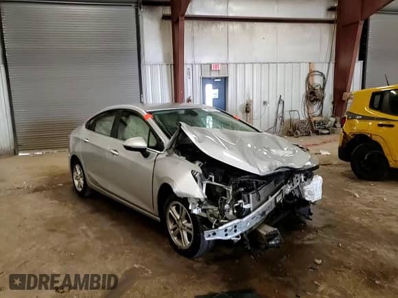 2018 Chevrolet Cruze LT с VIN 1G1BE5SMXJ7127122, выставлен на аукционе Copart как лот 53441135 с пробегом Не указан миль и Чистый • Clean title. История ставок и продаж доступна на DreamBid. Изображение 14.