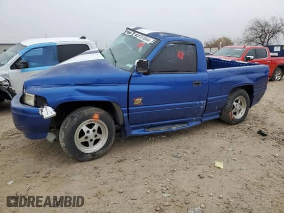 1996 Dodge 1500 с VIN 1B7HC16ZXTS716337, выставлен на аукционе Copart как лот 85169494 с пробегом 109 876 миль миль и Списание • Salvage title. История ставок и продаж доступна на DreamBid. Изображение 1.